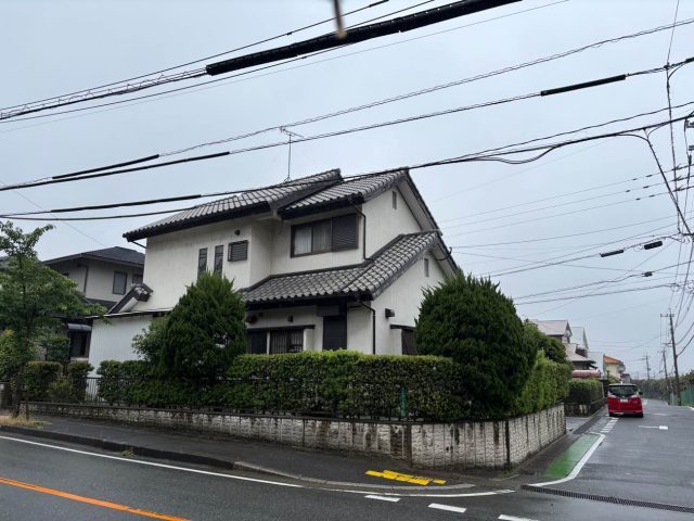 福岡市東区で屋根の調査を行った住宅