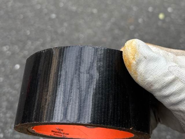 早良区で補修に使うゴリラテープ