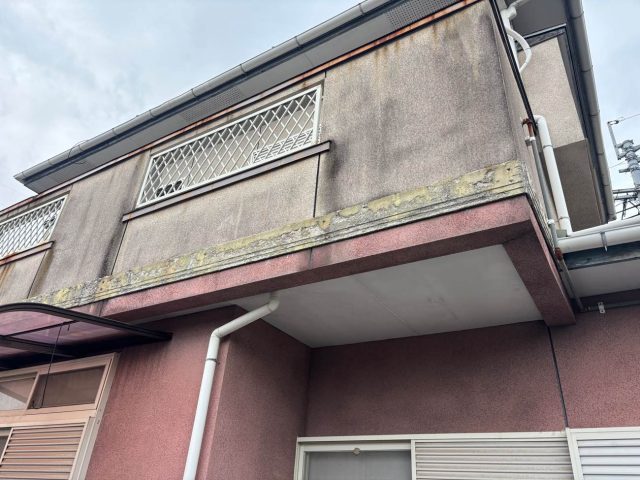 筑紫野市の黒ずみが目立つ外壁