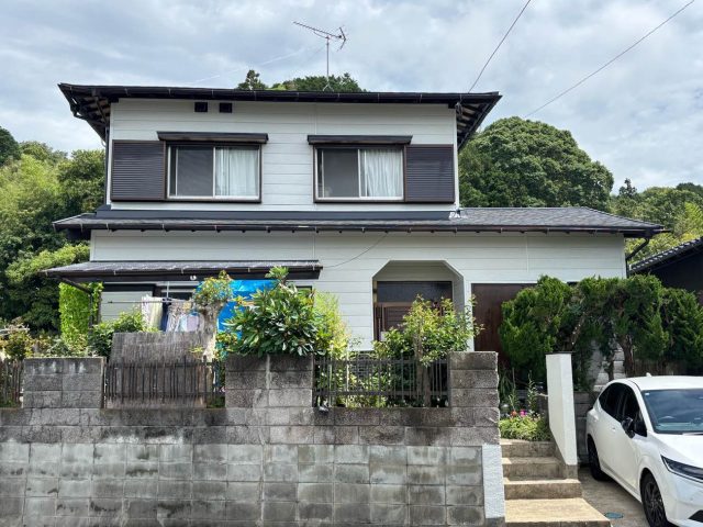 宇美町の屋根リフォームを行う戸建て