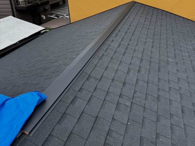 福岡市西区の屋根改修で棟板金を設置