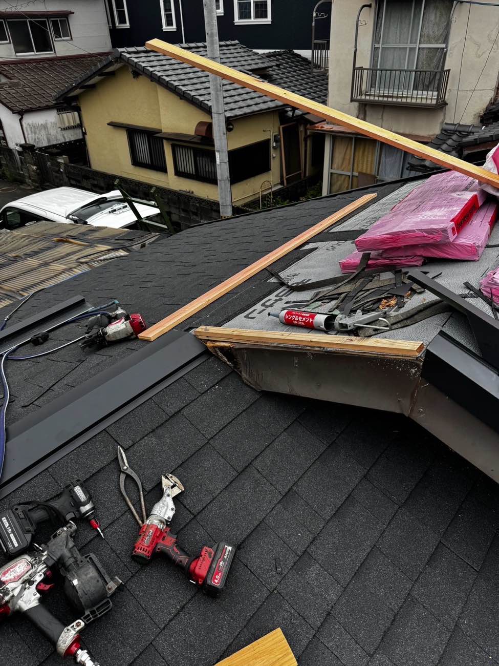 新規屋根はり、オークリッジスーパー