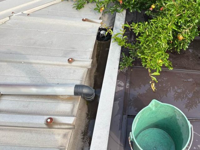 福岡市南区で調査した金属製屋根