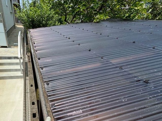 福岡市南区で新しくなった駐車場屋根