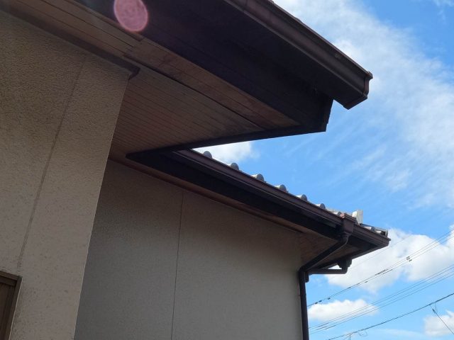 糸島市のすでに剥がれた軒天