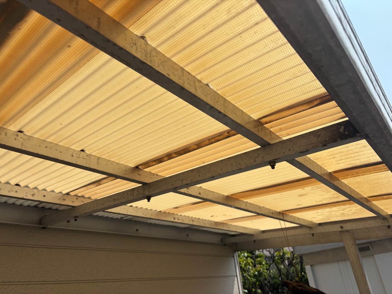 福岡市南区の波板交換工事