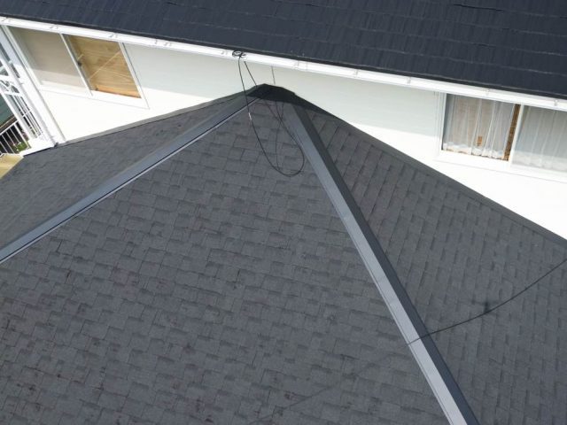 福岡市早良区で板金仕上げが完了した下屋