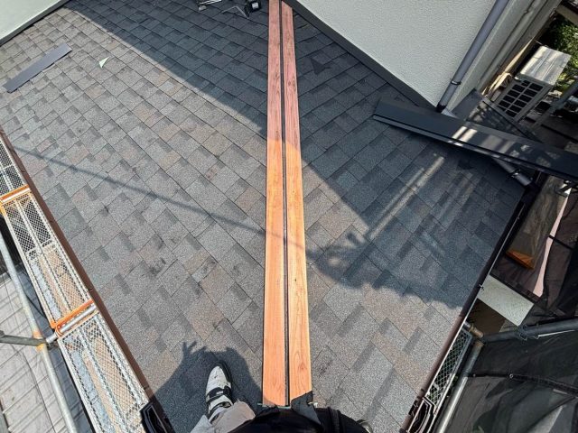 福岡市南区の差し掛け屋根の棟板金新設