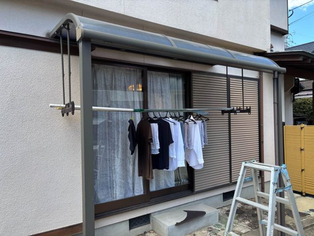 福岡市城南区で強風で破損したテラス屋根の調査、ポリカ波板への交換をご案内