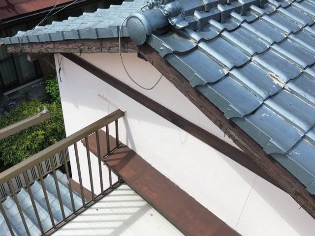 大野城市の調査で見つかった破風の劣化