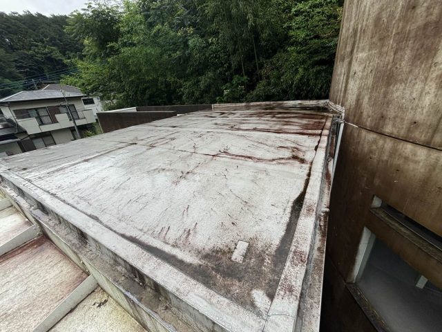 糸島市で確認された屋上の劣化