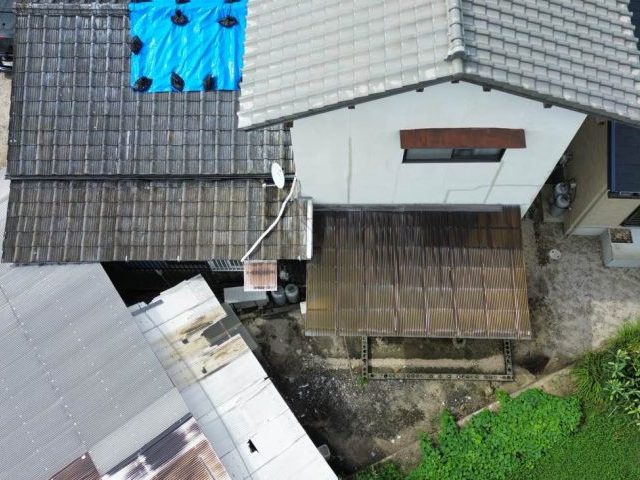【糟屋郡須恵町】築55年の戸建て天井に雨漏り｜瓦のズレと防水紙の劣化が原因と判明