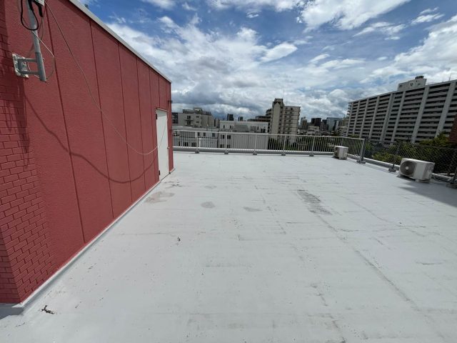 福岡市東区の雨漏り調査を実施したマンション屋上