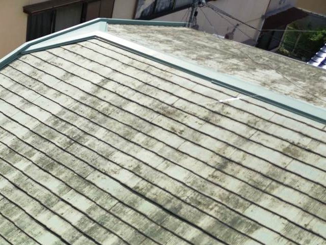 大野城市の屋根の色褪せと変色