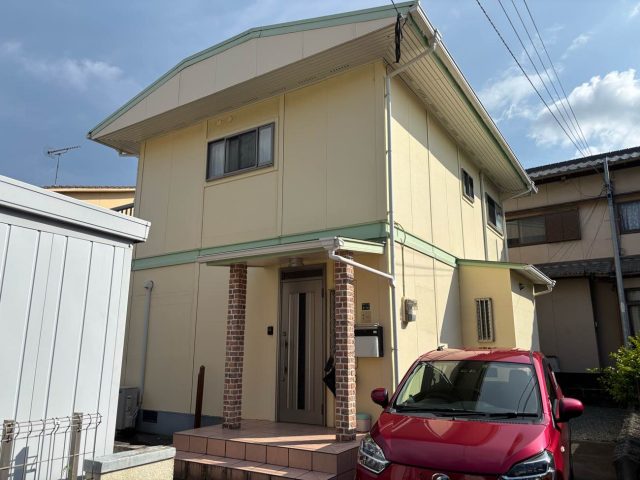 【大野城市】調査で発覚した外壁の経年劣化｜屋根葺き替えと同時施工の必要性とは