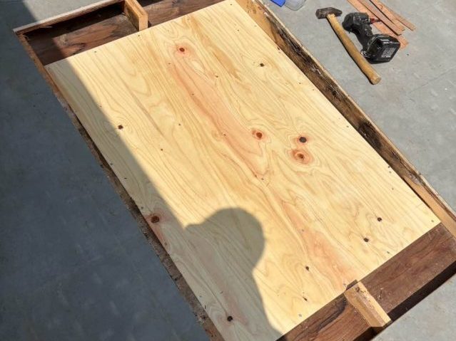 福岡市西区のバルコニー防水層の下地補強