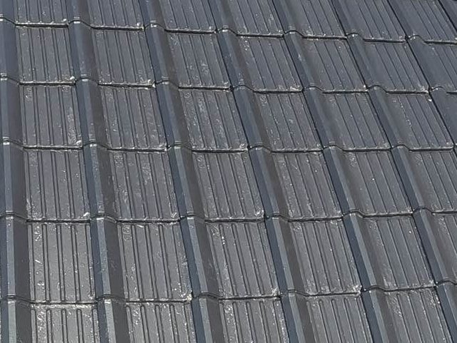 糸島市で塗膜で雨水の逃げ道がなかった瓦屋根