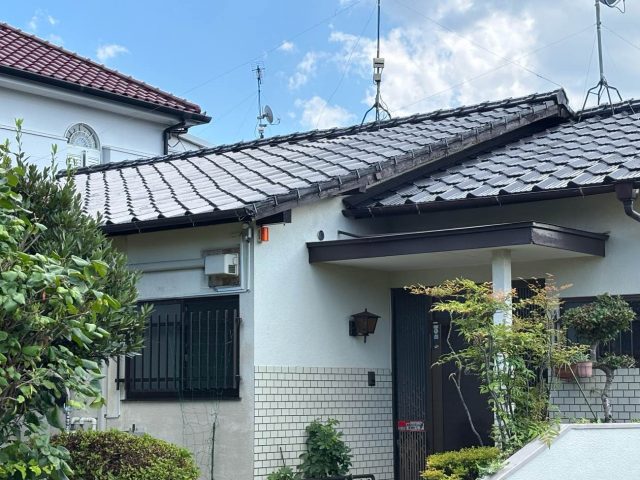 糸島市の雨漏り調査｜平屋の屋根瓦のズレと不適切な塗装による排水不良が原因と判明