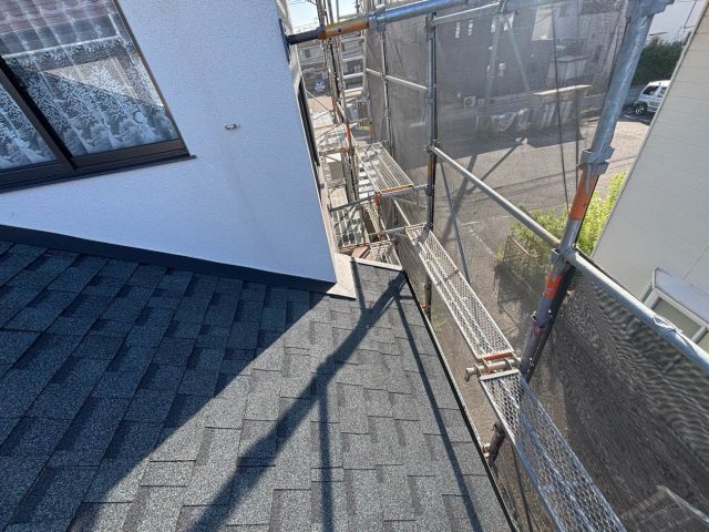 福岡市東区の重ね葺きされたオークリッジスーパー