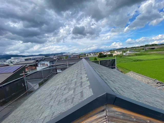 佐賀県鳥栖市でオークリッジスーパーによる葺き替え工事完了