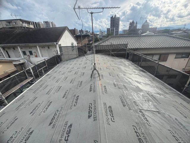 大野城市でルーフィングの敷設