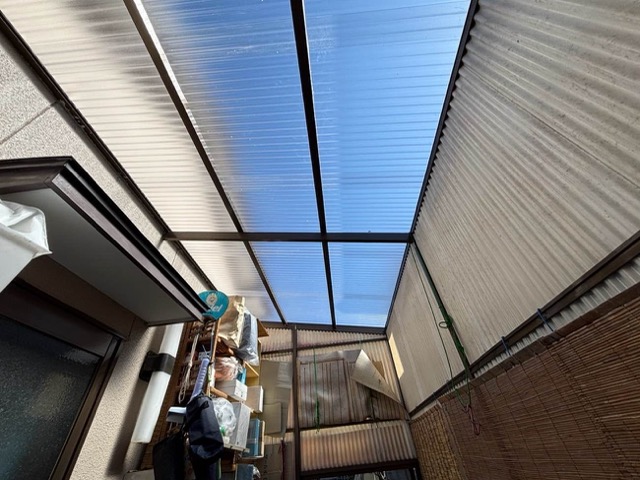 福岡市東区で実施した波板交換工事