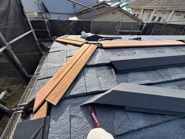 大野城市の葺き替えに伴う貫板の施工