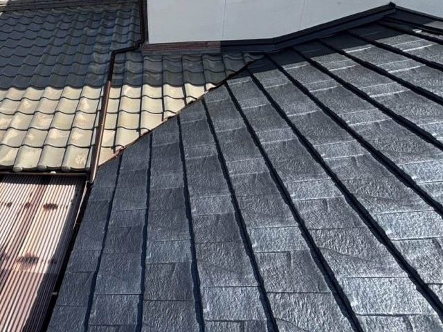 須恵町でルーガへ葺き替え完了した屋根