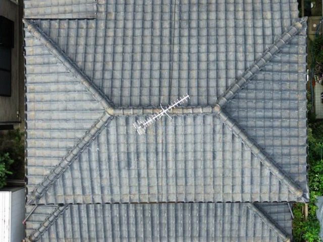 福岡市西区の瓦屋根のドローン調査