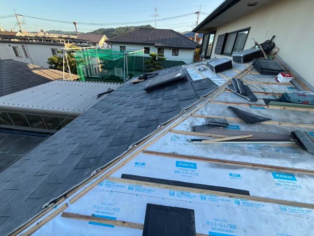 大野城市の葺き替え工事におけるルーガの施工