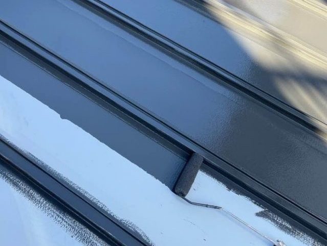 大野城市の金属屋根中塗り