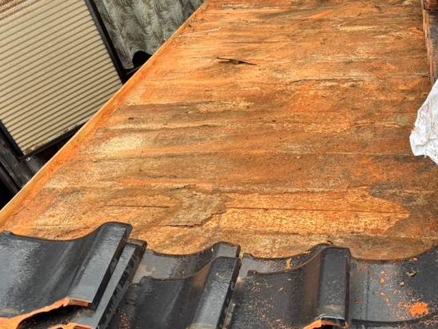 福岡市西区の腐食していた防水シート