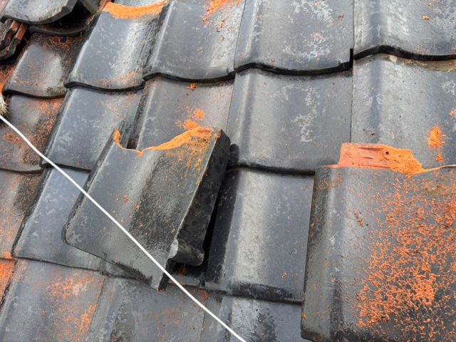 福岡市西区の劣化している瓦