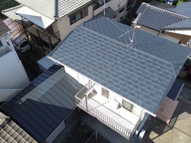 大野城市で屋根葺き替えと塗装工事が完了