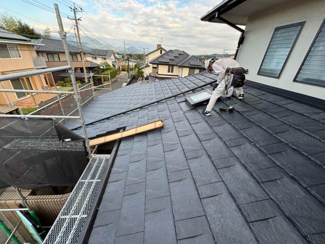 大野城市で板金工事を行う職人