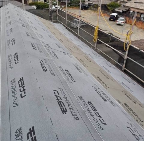 福岡市東区物件の屋根の葺き替え工事、施工事例、軽量屋根