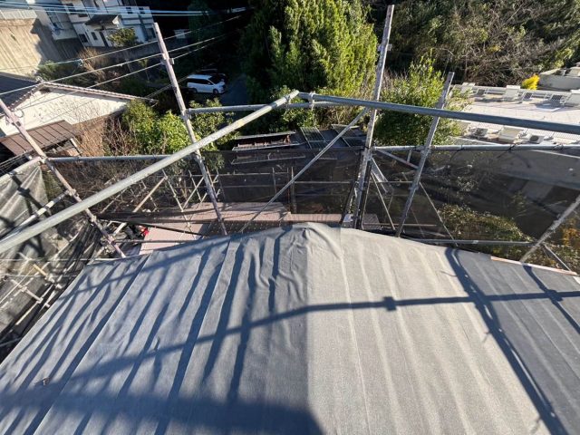 福岡市西区のカバー工事におけるルーフィング設置