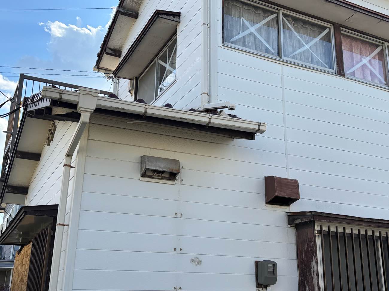 雨樋全体の劣化状況を確認