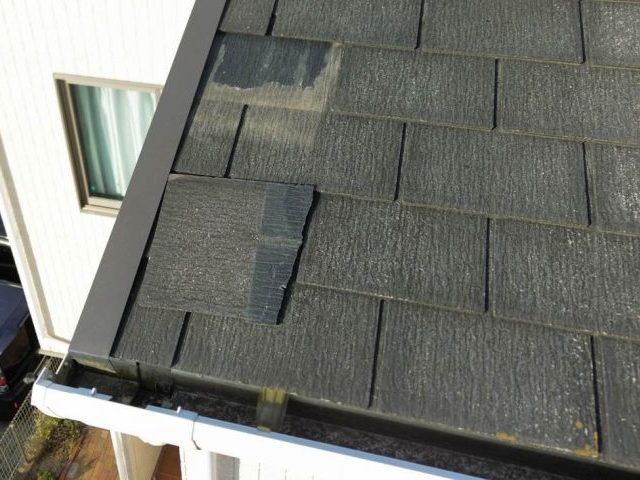 福岡市早良区の調査で見つかったスレート屋根の不具合