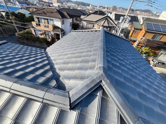 福岡市南区で棟板金を施工