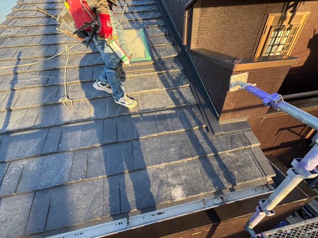 福岡市南区でルーガ鉄平を施工中