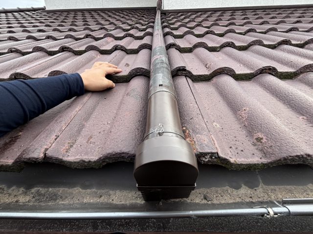 福岡市西区にて這樋・水下エルボ交換工事｜強風被害を受けた雨樋の修繕事例