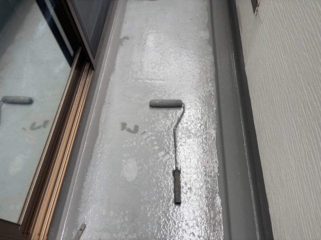 福岡市南区で防水工事に伴うプライマー塗布