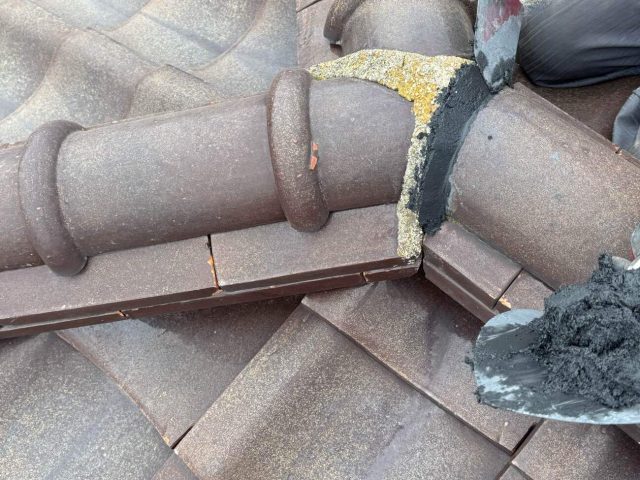 福岡市南区の漆喰詰め増し工程