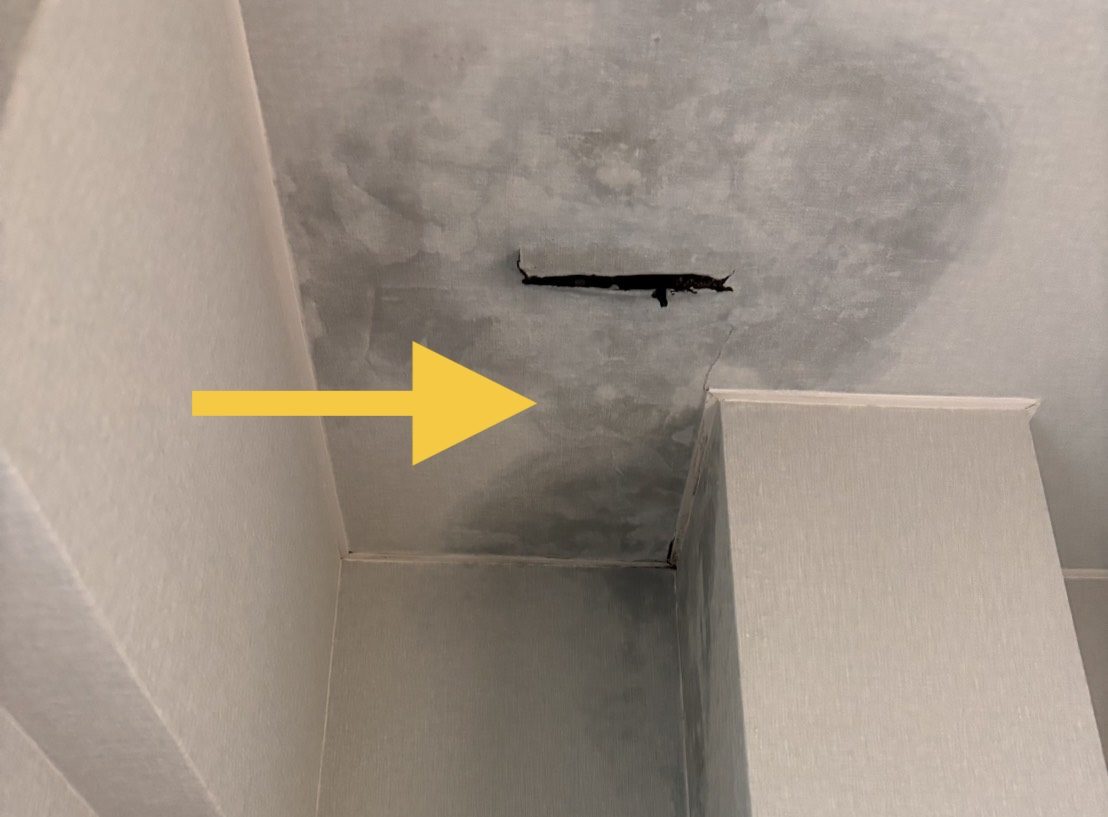 【糟屋郡新宮町の雨漏り工事】ベランダ笠木のコーキング寿命は何年？雨漏り部分修理でコストを抑えて解決するプロの提案