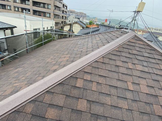 福岡市博多区の付帯部塗装とスレート屋根をアスファルトシングルへ屋根カバー工事